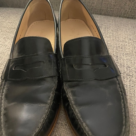 Cole Hahn Black Loafers - Picture 3 of 4